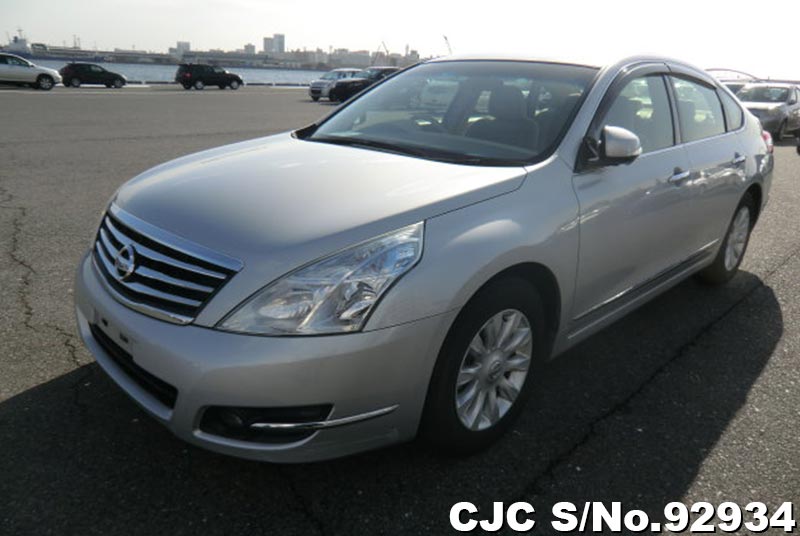 Nissan teana 2012 года